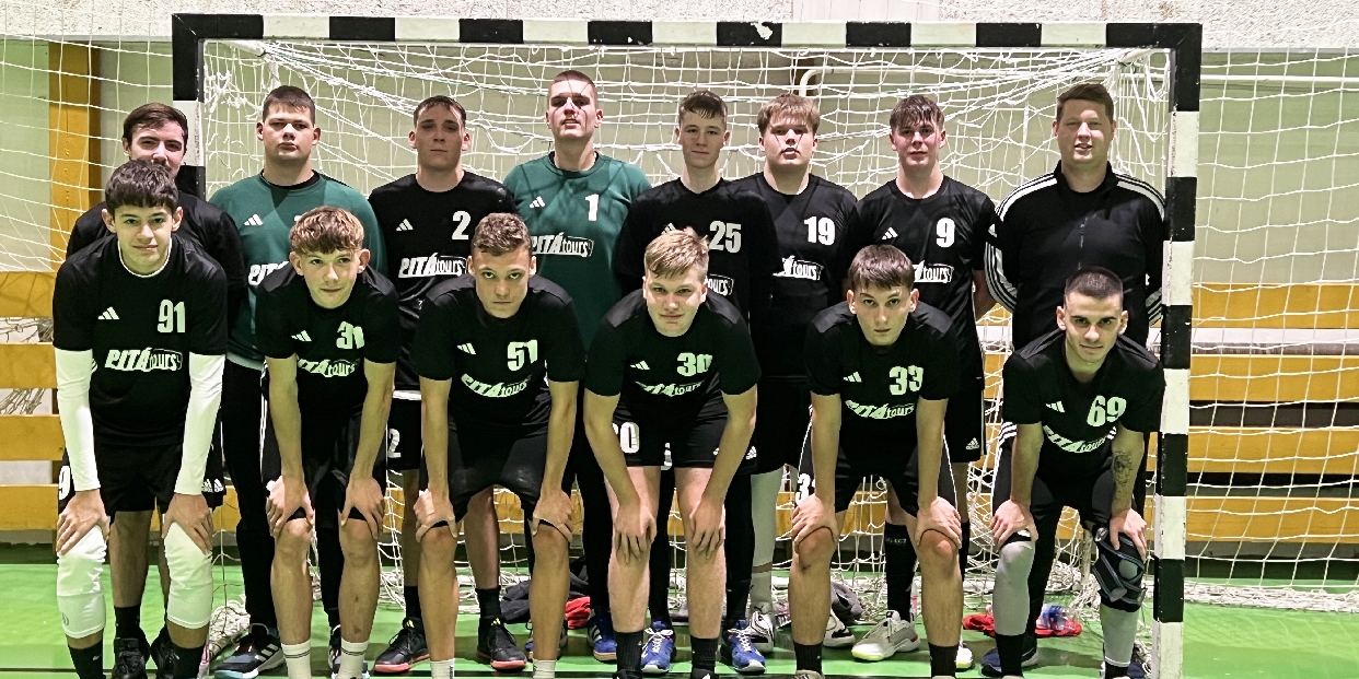 Két generáció egy célért