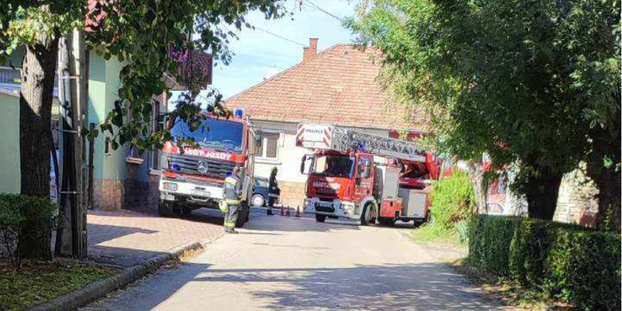 Fakidőlés miatt lezárták a Puskin utcát