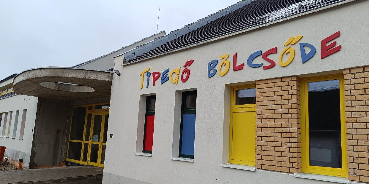 Bölcsődei dajka munkatársat keres a Pilisvörösvári Tipegő Bölcsőde