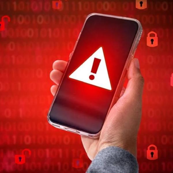 Csaló SMS-ek terjednek a NAV nevében – ne dőljenek be