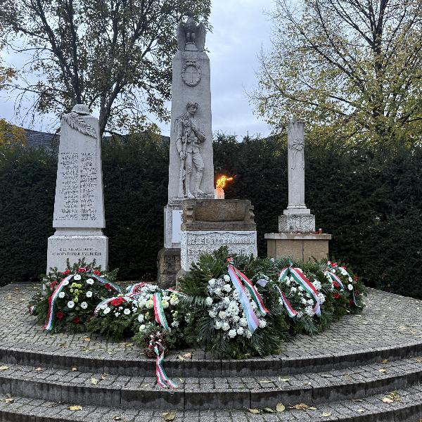 Emlékezés 1956 hőseire Pilisvörösváron