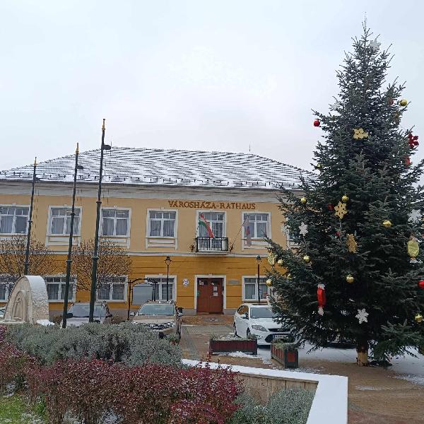 Igazgatási szünet  és  anyakönyvi ügyelet a Pilisvörösvári Polgármesteri Hivatalban