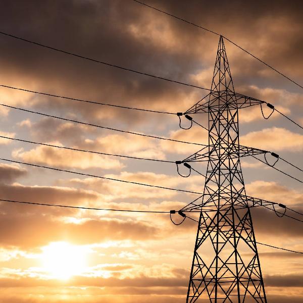 Áramszünet várható holnap több utcában is Vörösváron