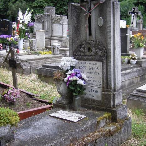 Árajánlat kérés Fedor Lajos síremlékének felújítására