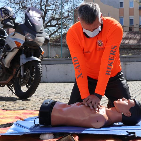 Motorozás, biztonság, segítségnyújtás – egész napos program Pilisvörösváron