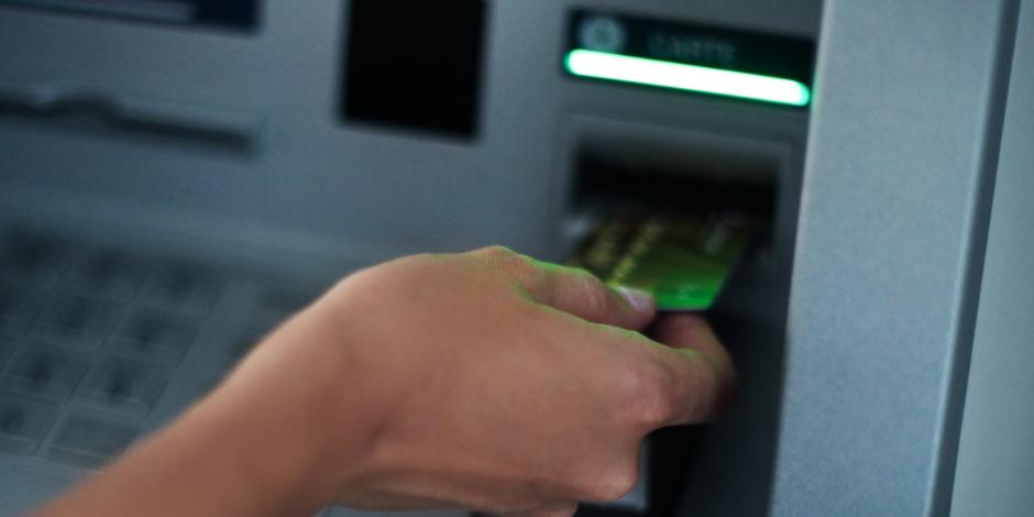 Banken, Geldautomaten